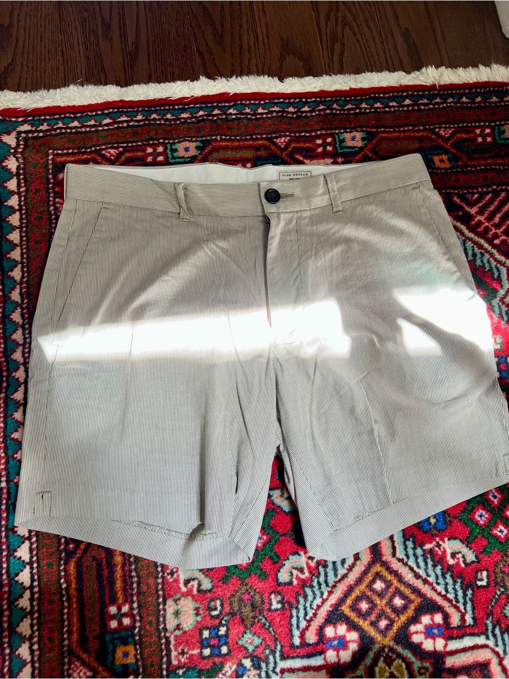 Club Monaco Light Beige Mens Flat-Front Shorts